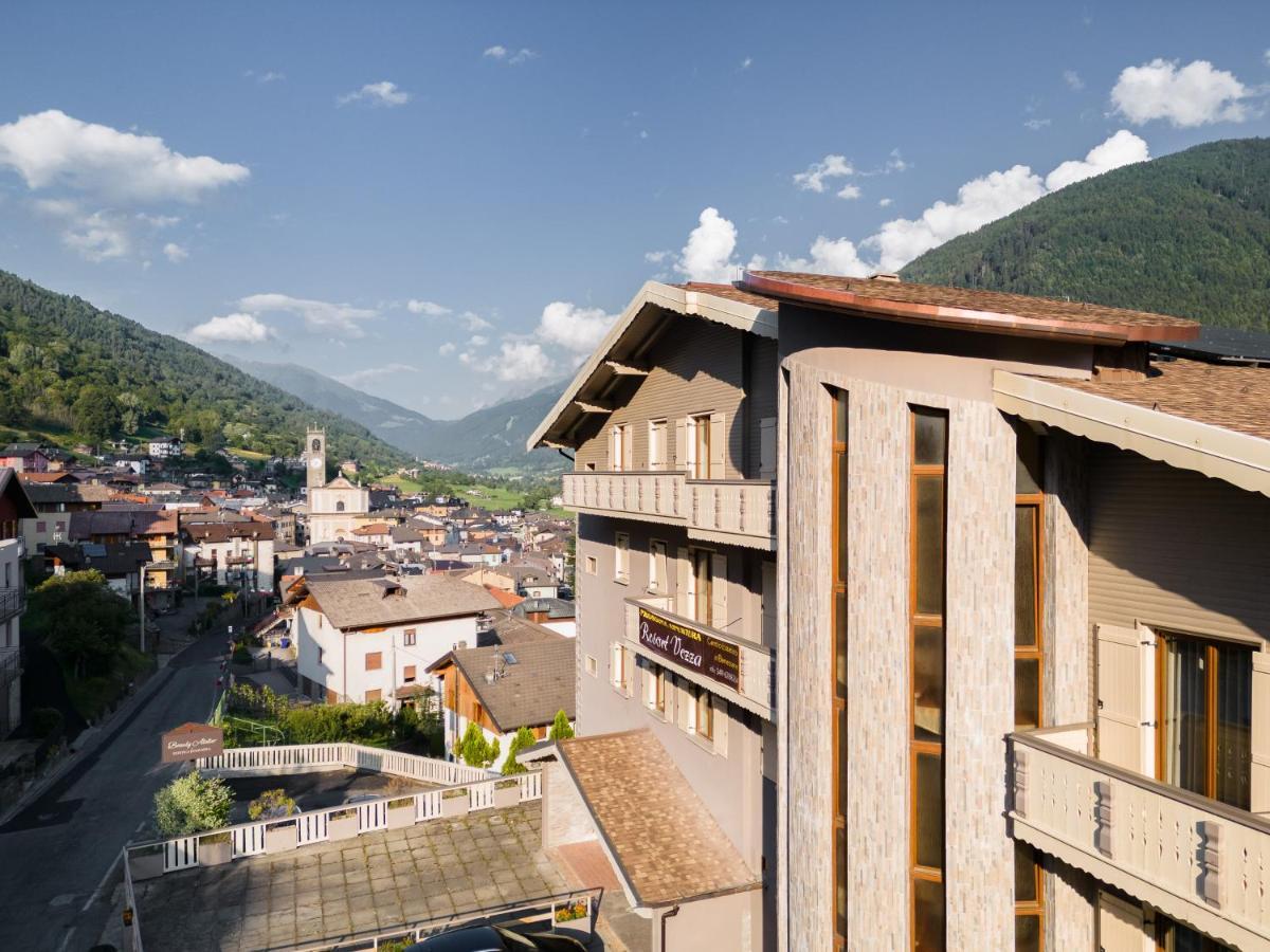 Hotel Vezza Alpine Lodge & Spa Vezza dʼOglio Zewnętrze zdjęcie