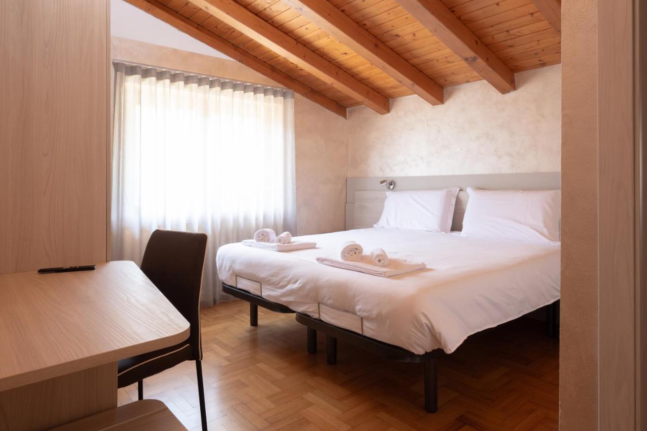 Hotel Vezza Alpine Lodge & Spa Vezza dʼOglio Zewnętrze zdjęcie