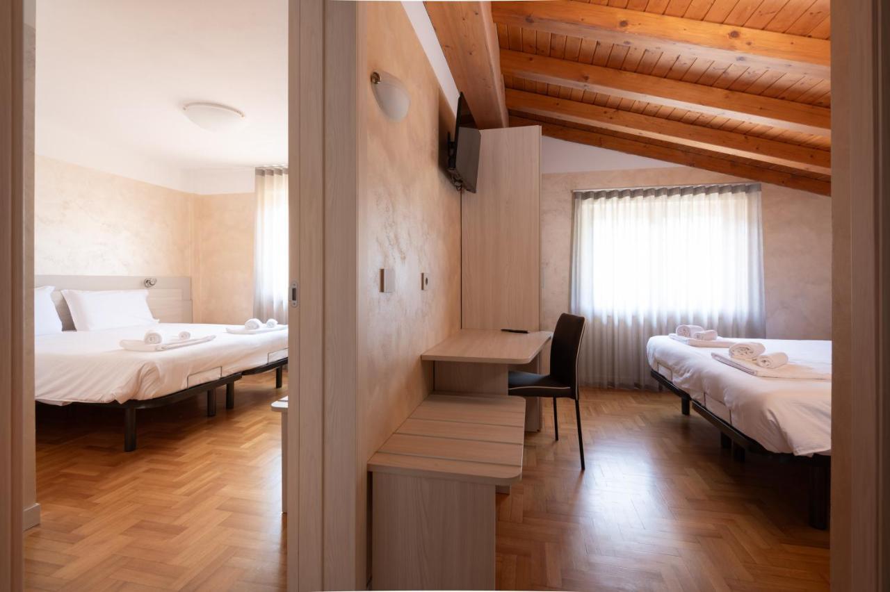 Hotel Vezza Alpine Lodge & Spa Vezza dʼOglio Zewnętrze zdjęcie